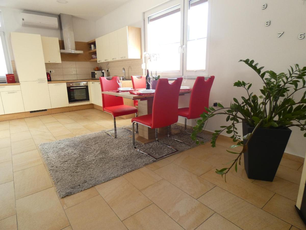 Apartment & Olive Oil Valuma Копер Екстер'єр фото