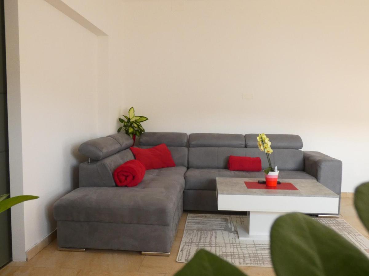 Apartment & Olive Oil Valuma Копер Екстер'єр фото